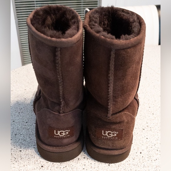 Uggs brand new - Picture 3 of 5